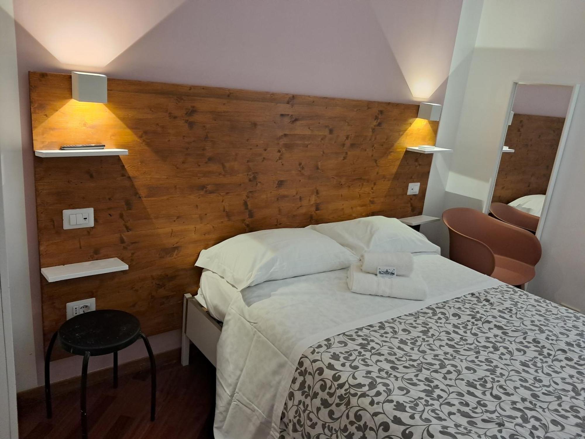 Hotel Domus Filiberto Rzym Zewnętrze zdjęcie