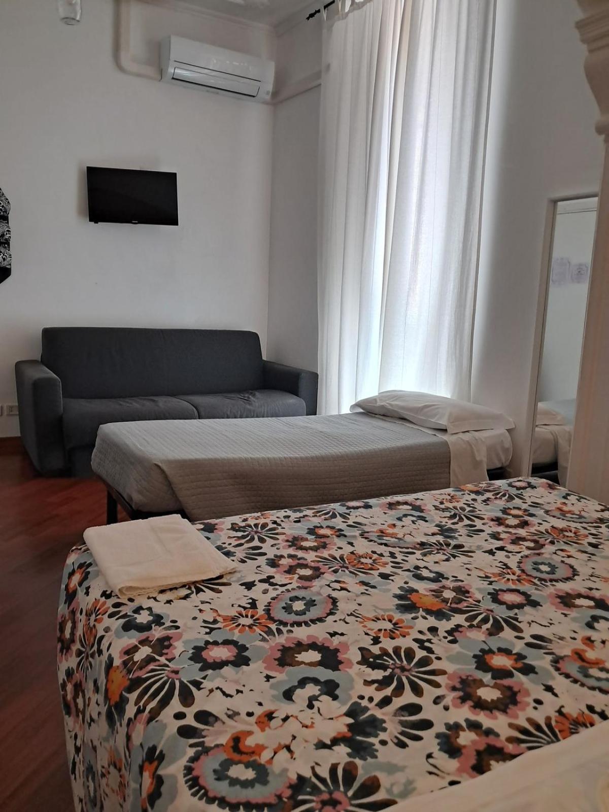 Hotel Domus Filiberto Rzym Zewnętrze zdjęcie